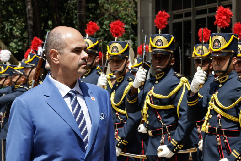 Após renúncia de Zema, Mateus Simões é empossado governador de Minas Gerais Governo de MG lança teleconsultas e amplia atendimento online na rede pública - Foto: Cristiano Machado / Imprensa MG