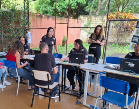 PCMG realiza mutirão para emitir nova identidade a vítimas das chuvas em Ubá - Foto: Divulgação/PCMG