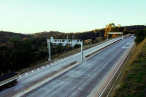 Concessionária esclarece que pedágio free flow na BR-381 continua obrigatório Concessionária esclarece que pedágio free flow na BR-381 continua obrigatório - Foto: Divulgação/Nova Era