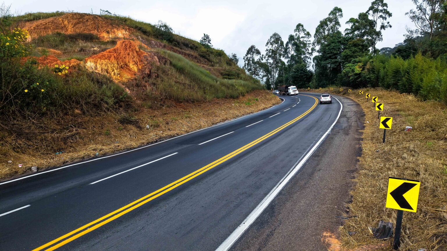 BR-381 ganha 50 novos radares entre Caeté e Governador Valadares; veja locais BR-381 ganha 50 novos radares entre Caeté e Governador Valadares; veja locais - Foto: Divulgação/Nova 381