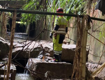 Buscas por jovem arrastado por enxurrada em Sabará entram no quarto dia - Foto: Divulgação/CBMMG