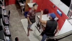 Policial penal que matou homem em loja de jogos em BH é demitido um ano e oito meses após o crime - Foto: Reprodução