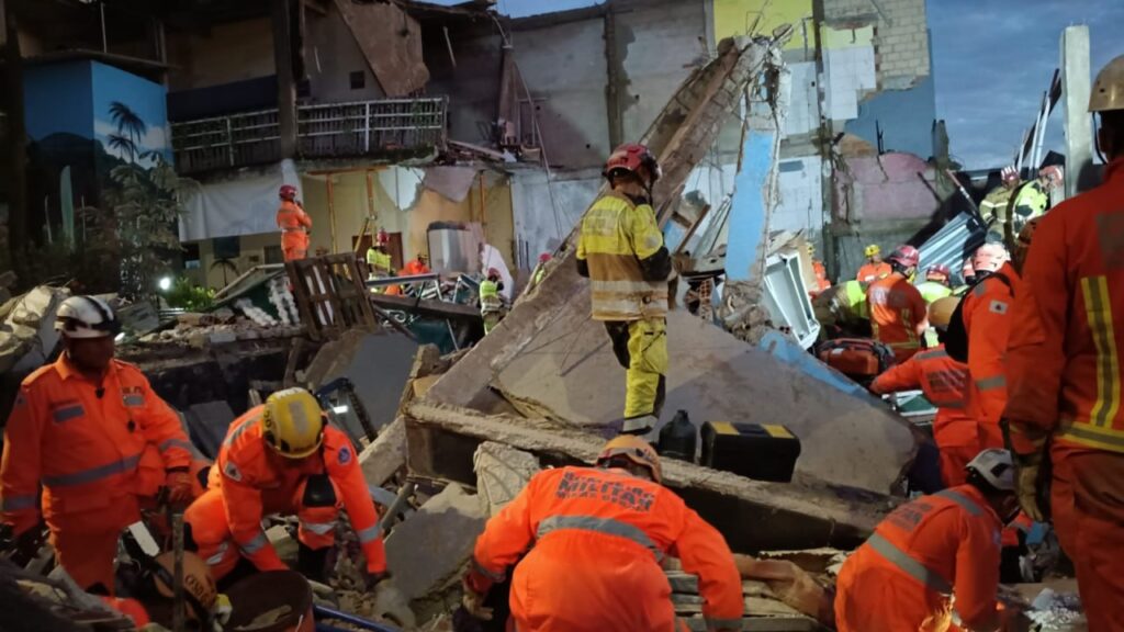 Sobe para oito número de mortos em desabamento de asilo em BH - Foto: Divulgação/CBMMG