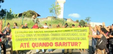 Protesto fecha Terminal Morro Alto e afeta circulação de ônibus em Vespasiano Protesto fecha Terminal Morro Alto e afeta circulação de ônibus em Vespasiano - Foto: Reprodução