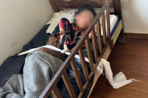 Idosos são encontrados amarrados em instituições de acolhimento em MG - Foto: Divulgação/MPMG