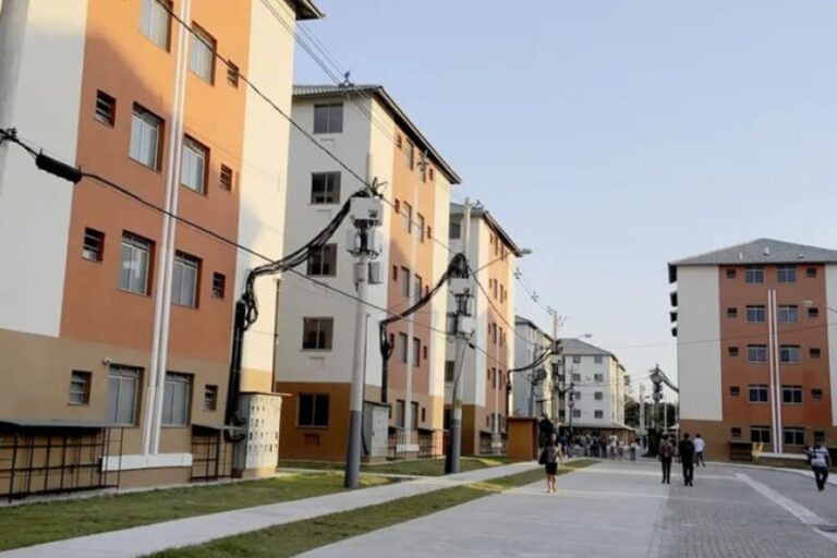 Déficit habitacional cai 14% em Minas image 870x580 69beac8dbebc1 0UnFOX