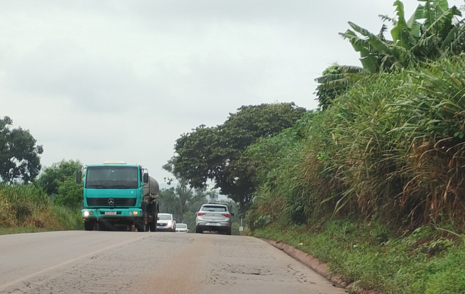 Governo de Minas publica edital para duplicação da estrada que liga Brumadinho à BR-381 Governo de Minas publica edital para duplicação da estrada que liga Brumadinho à BR-381 - Foto: DER-MG / Divulgação