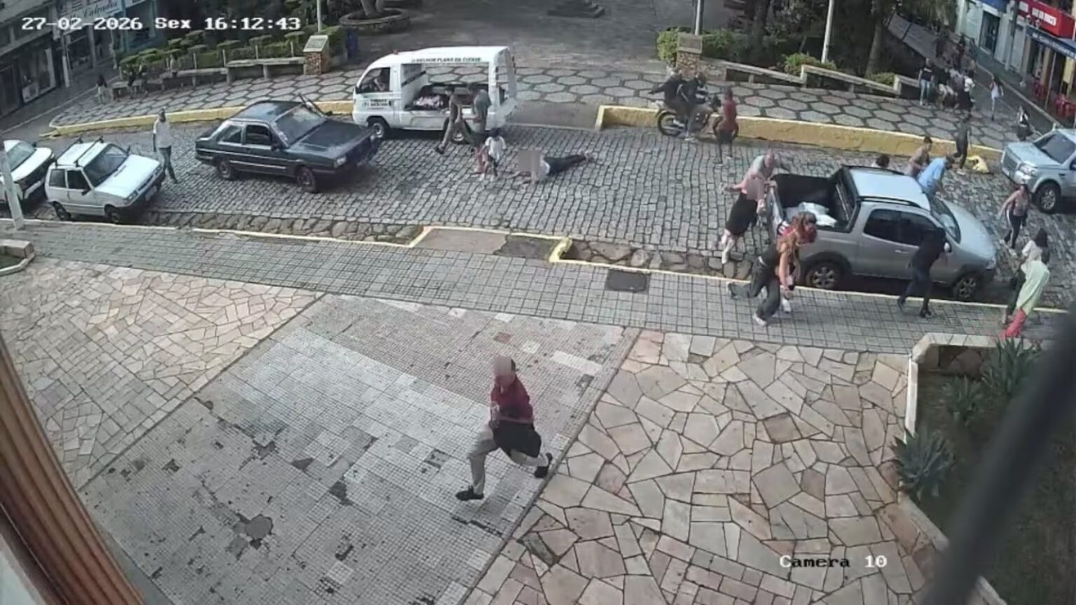 Mulher é baleada durante velório da mãe em Baependi (MG) - Foto: Reprodução/Redes Sociais