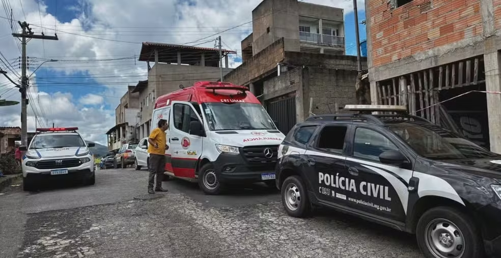 Mulher é morta a tiros em casa em Itabira; ex-companheiro é suspeito Mulher é morta a tiros em casa em Itabira; ex-companheiro é suspeito - Foto: Divulgação/PMMG