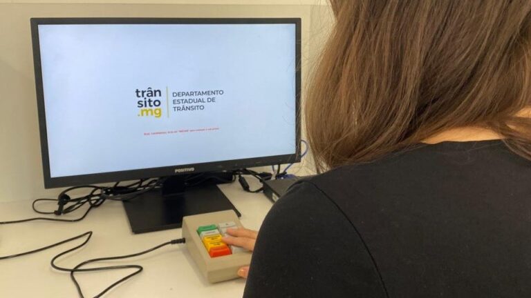 Detran-MG implanta prova digital de legislação para CNH na Grande BH prova detran