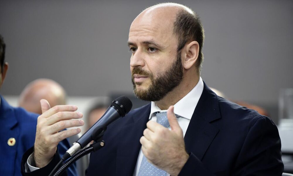 Governo de MG afirma que investigação motivou saída do ex-secretário de Educação - Foto: Marcelo Sant'Anna/ALMG