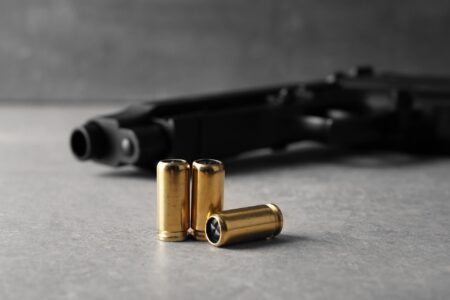 Homem é executado a tiros dentro de lava-jato em BH - Foto: Divulgação/Depositphotos