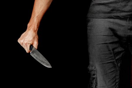 Idoso morre após ser esfaqueado durante briga em bar de Ribeirão das Neves Idoso morre após ser esfaqueado durante briga em bar de Ribeirão Neves - Foto: Divulgação/Depositphotos