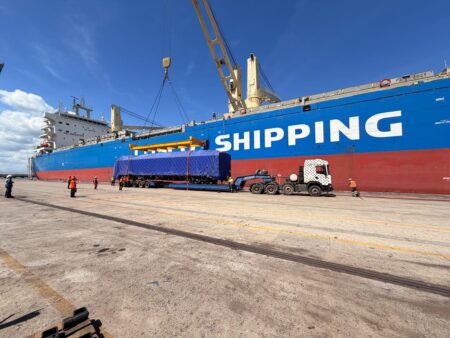 Dois novos trens do metrô de BH chegam ao Brasil - Foto: Metrô BH / Divulgação