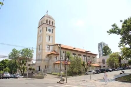 Mulher morre após queda na escadaria do Santuário de Santo Antônio em Divinópolis - Foto: Divulgação/Prefeitura de Divinópolis
