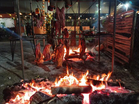 Explosão em restaurante durante almoço de Dia das Mães deixa três feridos em Santa Luzia - Foto: Reprodução/Redes Sociais