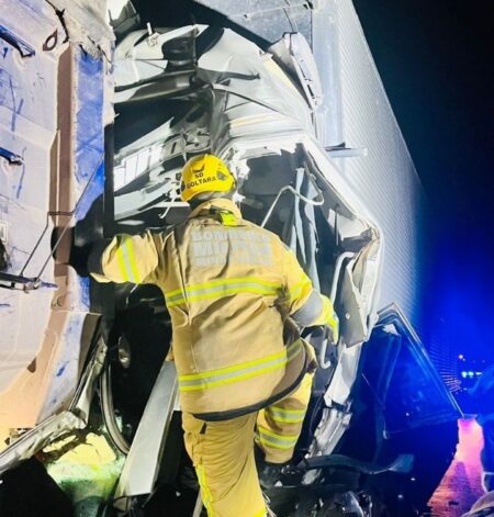 Acidente entre duas carretas deixa vítima fatal na BR-040, em Sete Lagoas - Foto: Divulgação/CBMMG