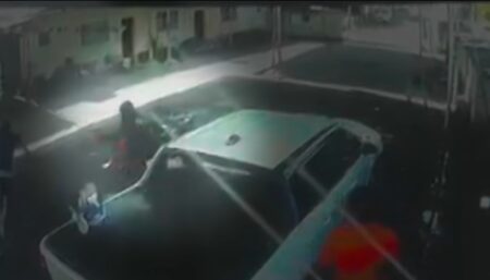 Homem é morto a tiros dentro de lava-jato em Pedro Leopoldo - Foto: Reprodução/Câmera de Segurança