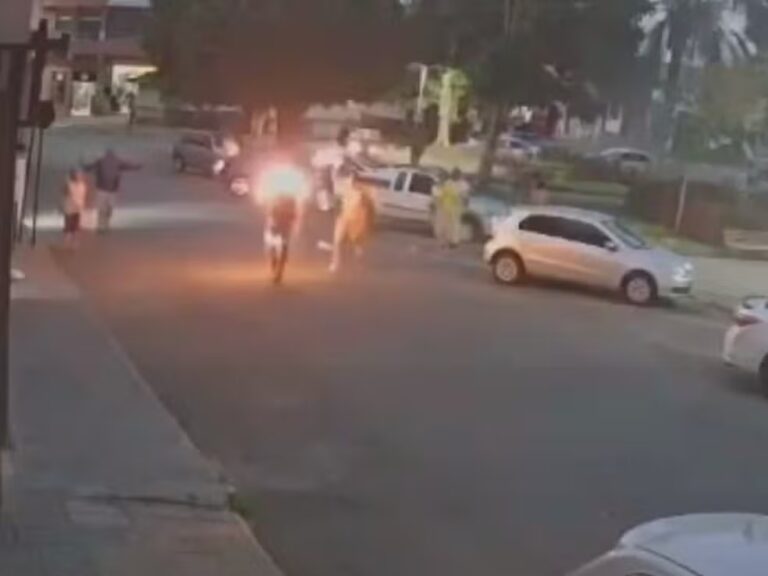 Morre homem em situação de rua queimado vivo após cobrança de dívida de R$ 10 em MG Morre homem em situação de rua queimado vivo após cobrança de dívida de R$ 10 em MG - Foto: Reprodução
