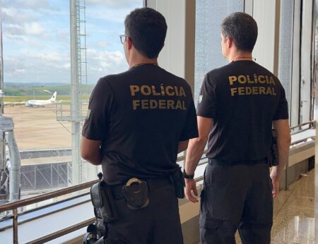 Homem foragido em Portugal é extraditado e preso ao desembarcar na Grande BH - Foto: Divulgação/PF