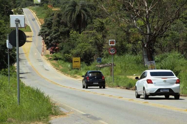 Minas Gerais vai ganhar 210 radares inteligentes em rodovias estaduais Minas Gerais vai ganhar 210 radares inteligentes em rodovias estaduais - Foto: Divulgação/DER