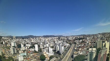 Sol e calor: veja a previsão do tempo para o sábado (2) em BH - Foto: Clima ao vivo