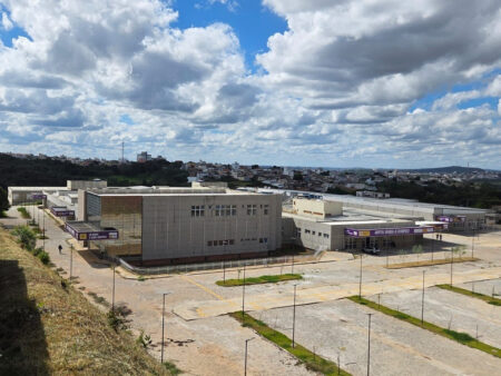 HU Brasil abre seleção para médicos com salários de até R$ 11 mil em Divinópolis; veja como candidatar - Foto: Divulgação/HU Brasil