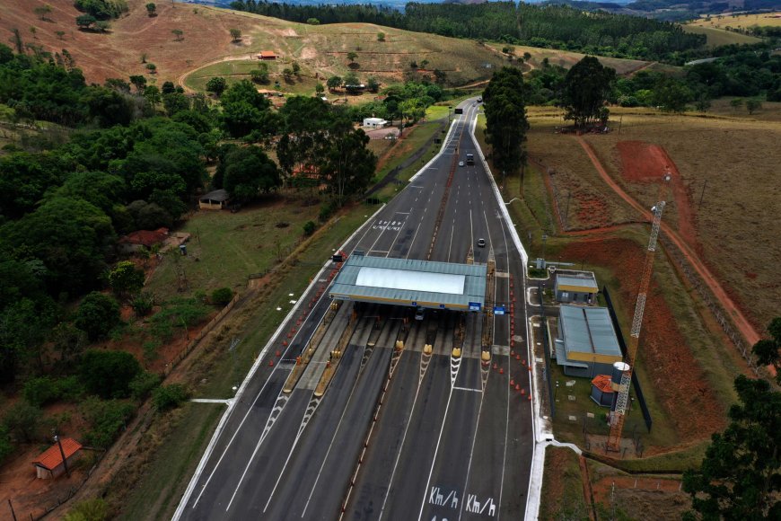 Pedágio fica mais caro em rodovias de MG a partir deste sábado (12); veja os novos valores Pedágio fica mais caro em rodovias de MG a partir deste sábado (12); veja os novos valores - Foto: Divulgação/Via Nascentes