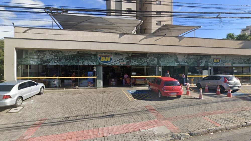 Loja do Supermercados BH é arrombada pela ‘gangue da marcha ré’ - Foto: Reprodução/Google Maps