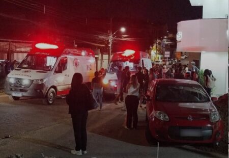 Idoso fica em estado grave após atropelamento por motorista sem CNH em BH Idoso fica em estado grave após atropelamento por motorista sem CNH em BH - Foto: Reprodução/Redes Sociais