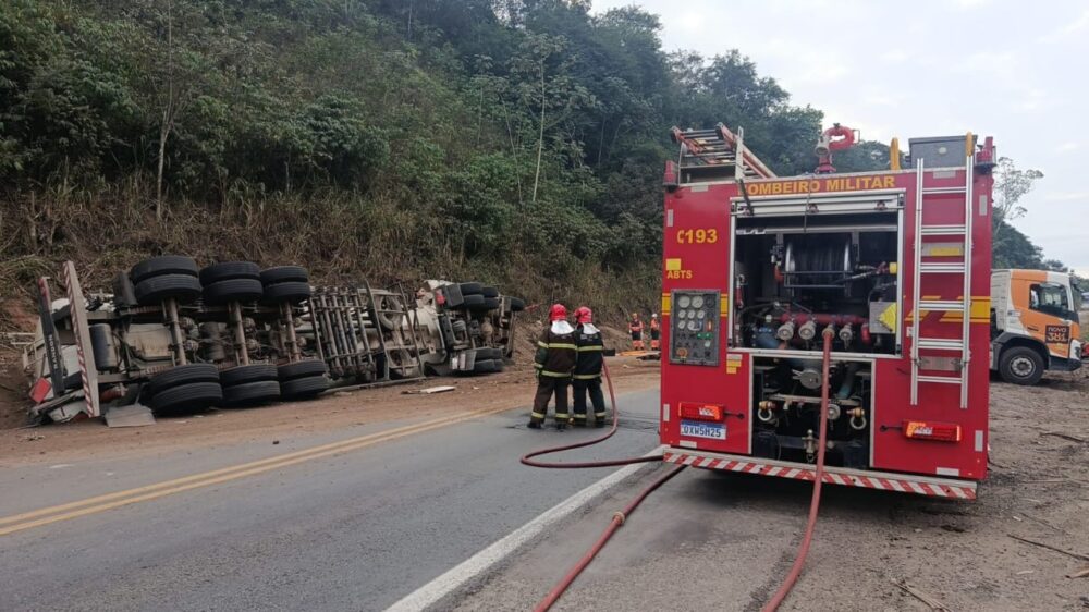 BR-381 é totalmente liberada em Belo Oriente - Foto: Divulgação/CBMMG