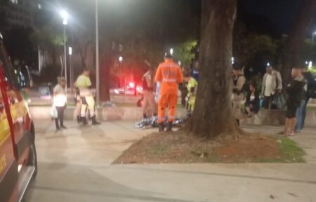 Homem em situação de rua morre envenenada após comer marmita na Praça da Rodoviária, em BH - Foto: Reprodução/Redes Sociais