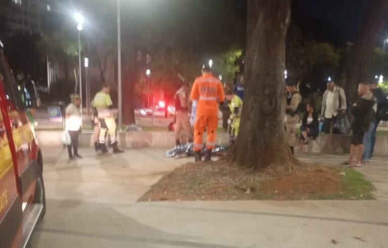Homem em situação de rua morre envenenada após comer marmita na Praça da Rodoviária, em BH - Foto: Reprodução/Redes Sociais