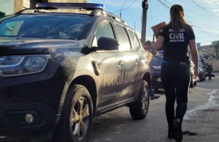 Corpo de bebê é encontrado em sacola dentro de lote vago em BH Corpo de bebê é encontrado em sacola dentro de lote vago em BH - Foto: Divulgação/PCMG