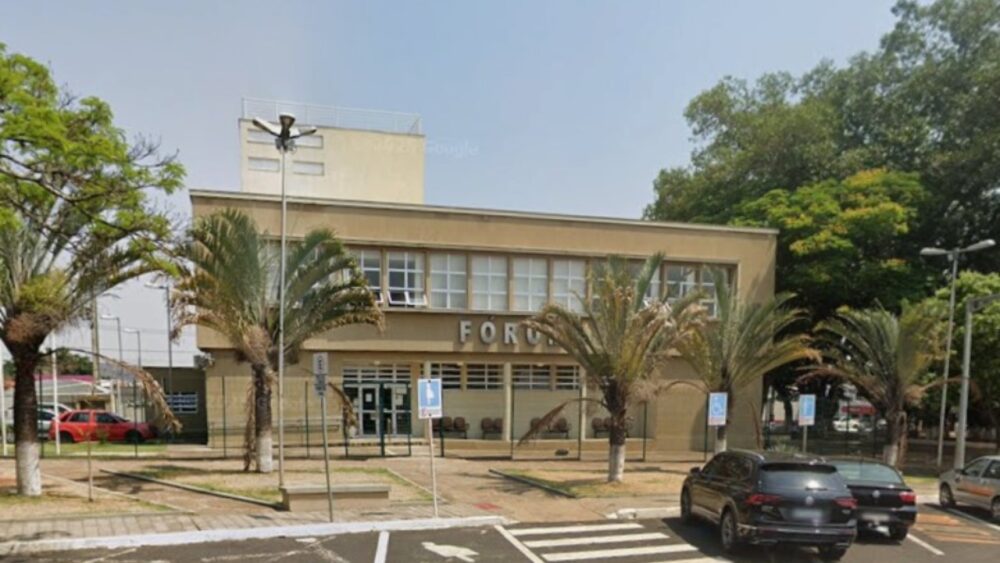 Homem que matou o próprio irmão na frente das sobrinhas é condenado a indenizar família em MG - Foto: Google Street View / Reprodução
