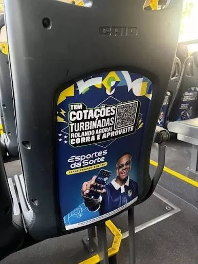 Defensoria pede retirada imediata de anúncios de casa de apostas em ônibus e estações de BH Foto: Redes Sociais