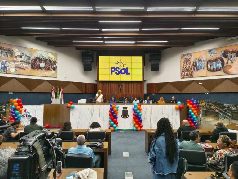 PSOL e Rede oficializam Áurea Carolina ao Senado em convenção em MG - Foto: Divulgação