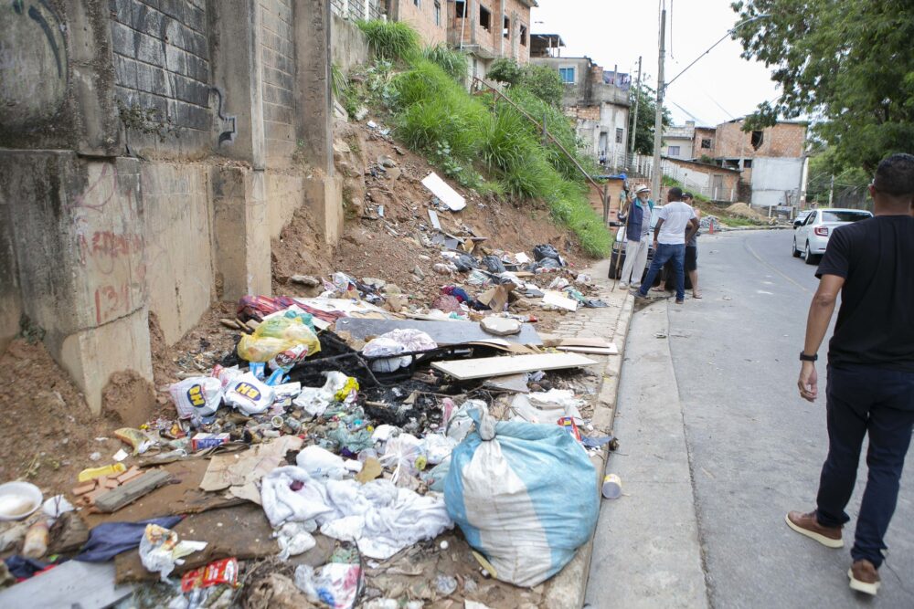 Projeto aumenta multas para descarte irregular de lixo em Juiz de Fora Projeto aumenta multas para descarte irregular de lixo em Juiz de Fora - Foto: Bernardo Dias/CMBH