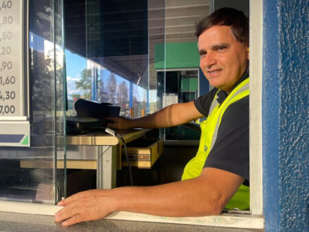 EPR Via Mineira abre vagas de empregos em três cidades de MG; veja como se candidatar EPR Via Mineira abre vagas de empregos em três cidades de MG; veja como se candidatar - Foto: Divulgação/ EPR Via Mineira