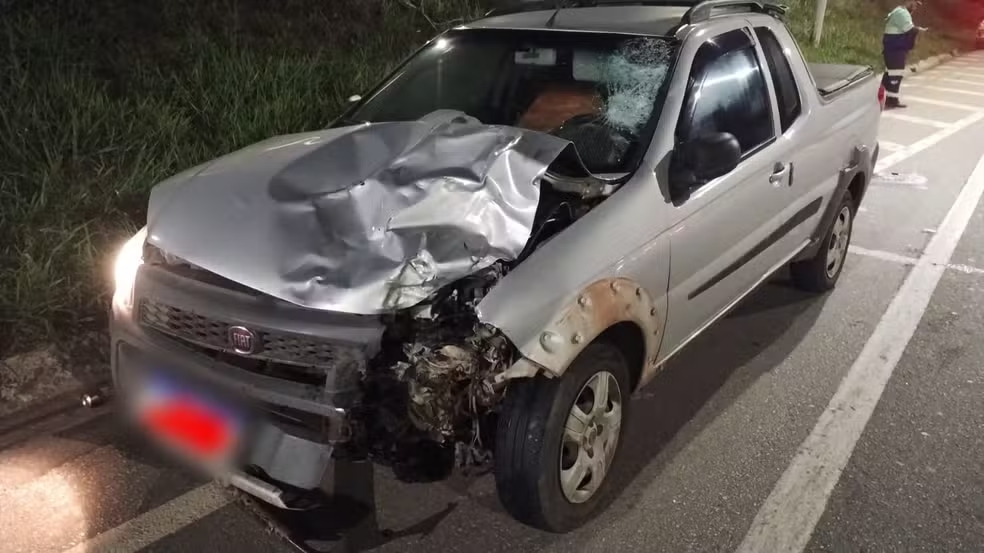 Motociclista de 31 anos morre um dia após grave acidente na BR-459, em Pouso Alegre - Foto: Divulgação/Polícia Militar Rodoviária