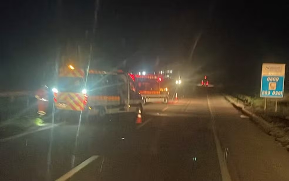 Homem morre atropelado ao tentar atravessar a Rodovia Fernão Dias - Foto: Reprodução