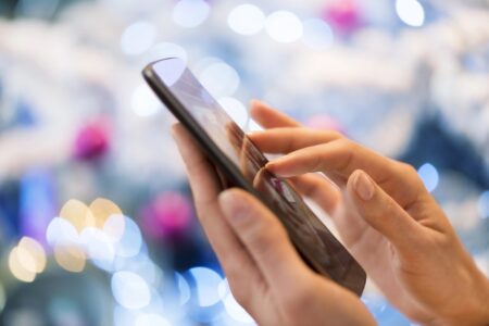 Câmara de BH aprova sistema de alerta por SMS para pessoas desaparecidas Câmara de BH aprova sistema de alerta por SMS para pessoas desaparecidas - Foto: Divulgação/Depositphotos