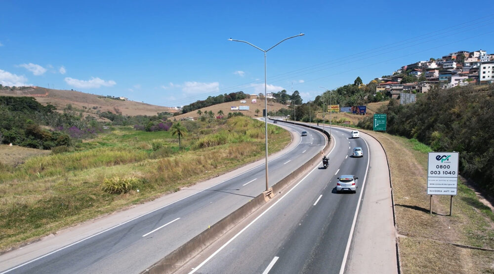 Vai viajar? Férias vão aumentar em 15% o movimento na BR-040 entre BH e Juiz de Fora Férias escolares devem aumentar em 15% o movimento na BR-040 entre BH e Juiz de Fora - Foto: Divulgação/EPR Via Mineira