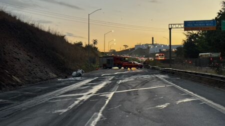 MG-010 é liberada após mais de 16 horas interditada por acidente com carreta - Foto: Divulgação/CBMMG