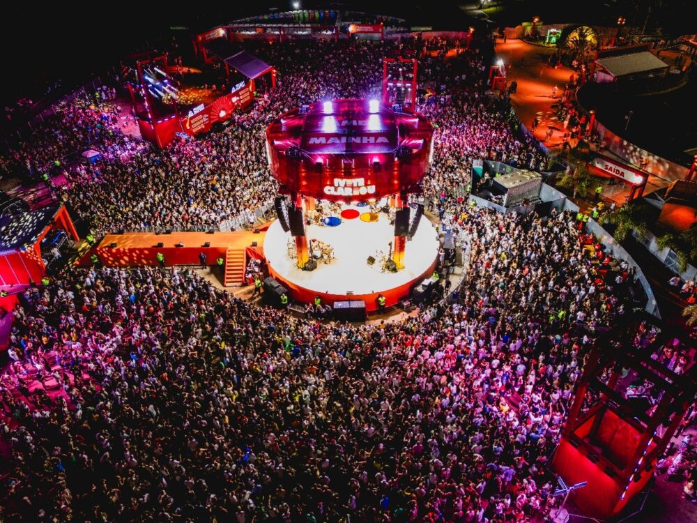 Ivete Sangalo volta a BH com show que celebra raízes no samba - Foto: Cria.mov