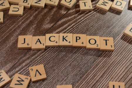 Jackpot: o guia completo do prêmio que pode transformar centavos em milhões Jackpot: o guia completo do prêmio que pode transformar centavos em milhões - Foto: Divulgação