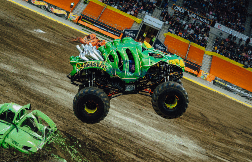 Hot Wheels Monster Trucks Live™ esgota pré-venda em BH Screenshot 20260817 173417 Fotos
