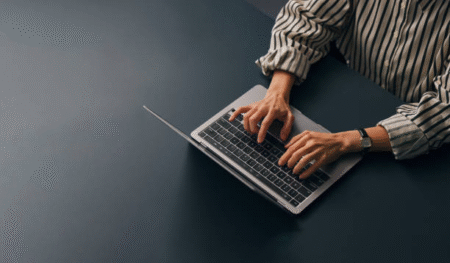 Como construir sua presença online protegida - Foto: Divulgação