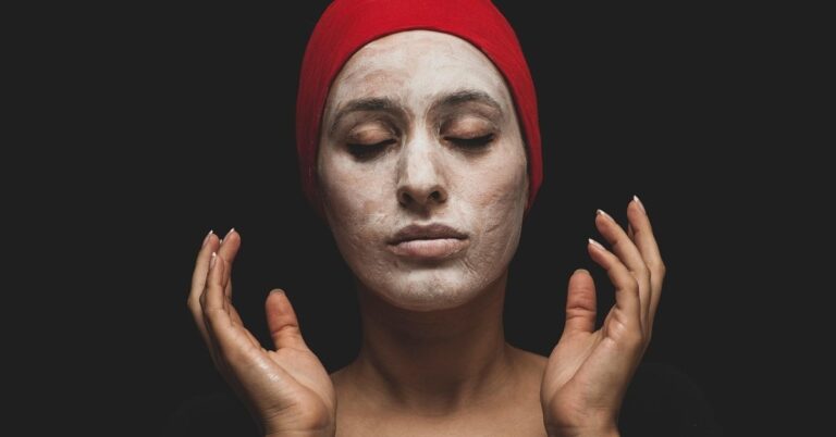 Rotina de beleza virou terapia: entenda por que cuidar da pele é também cuidar da mente Rotina de beleza virou terapia: entenda por que cuidar da pele é também cuidar da mente