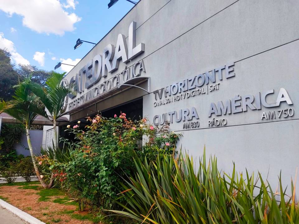 TV Horizonte e Veja promove debate com candidatos ao Governo de MG; assista ao vivo - Foto: Divulgação/Catedral Rede de Comunicação Católica